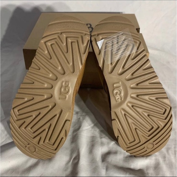 UGG Australia Neumel Camel Tan Suede Boots New With Box Womans Sizes Listed - Picture 5 of 7